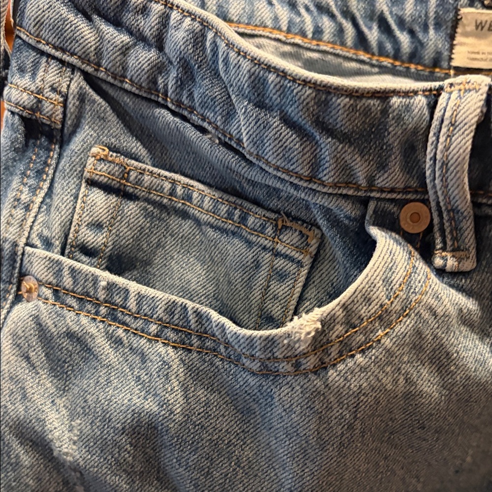 We the Free Relaxed Wide-Leg Jeans in Light Wash Blue - Picture 10 of 11